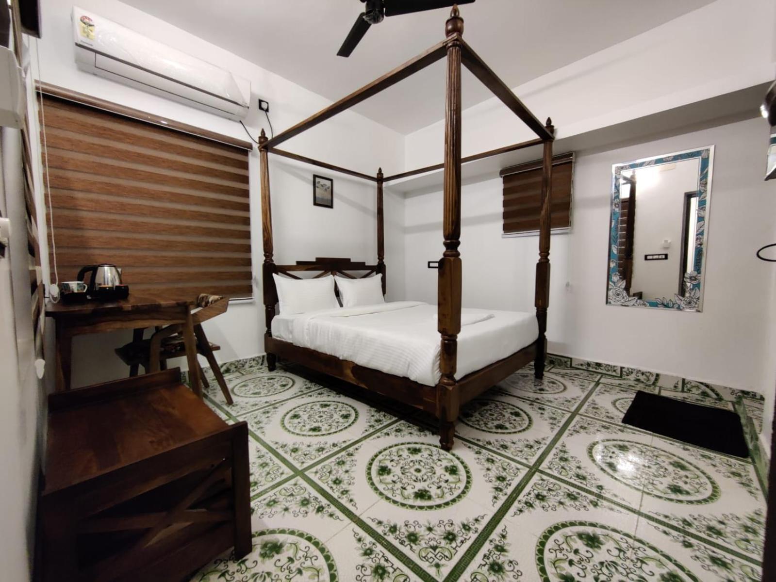 Courtyard Castle Heritage Resort Pondicherry Luaran gambar